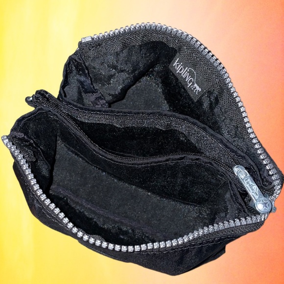 🦍Small Kipling Bag 🖤 - Picture 4 of 7